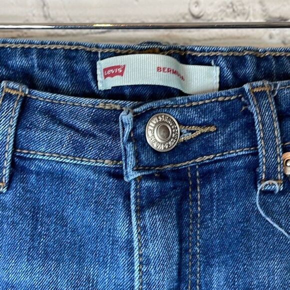Levi’s Girls Bermuda Shorts size 14 - Picture 2 of 6